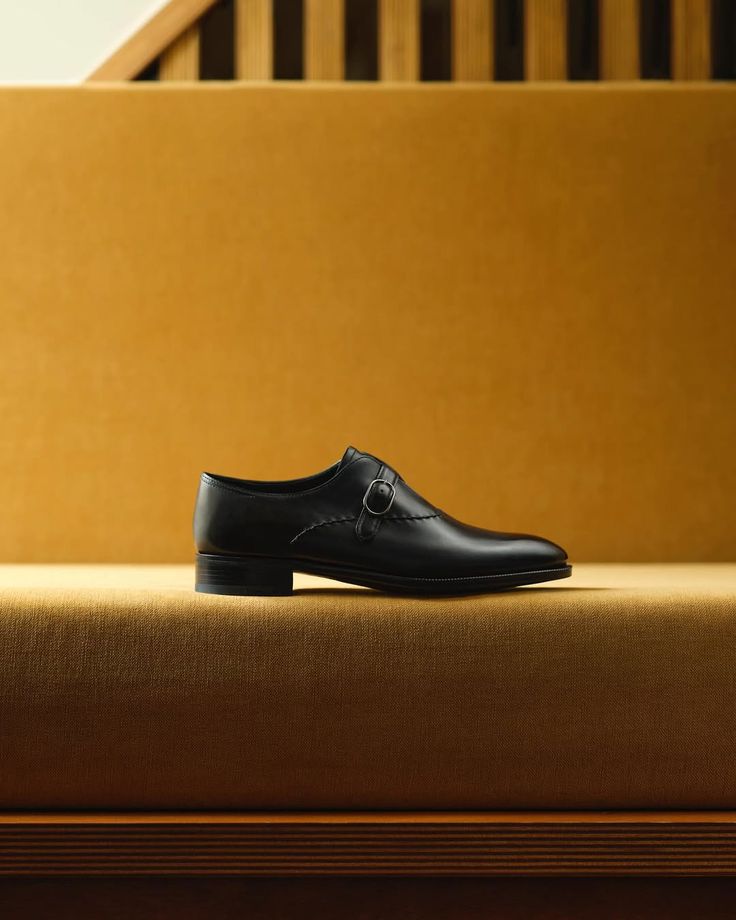 Men shoes
